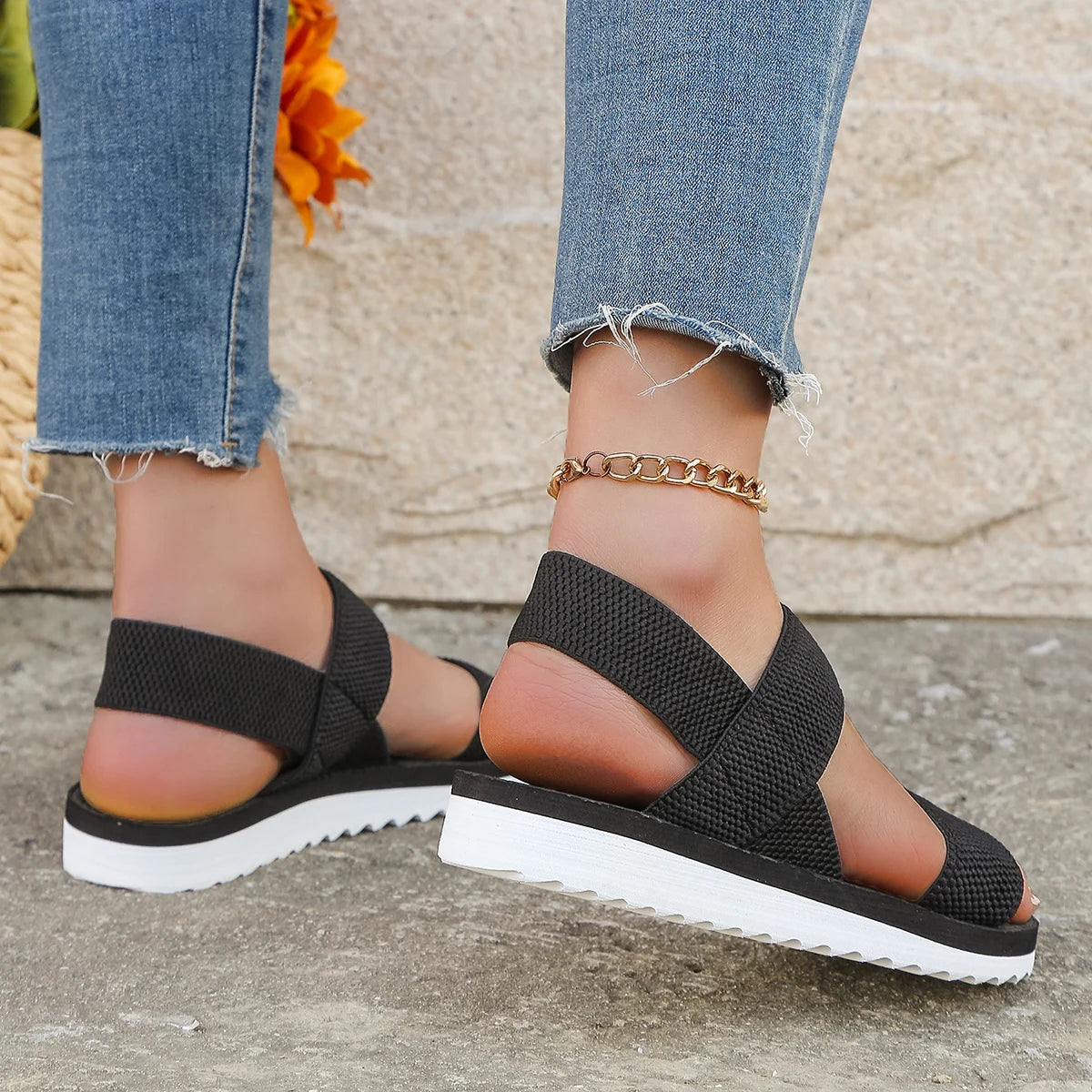 Women's trend anti-slip wear comfortable sole pure black flat sandals