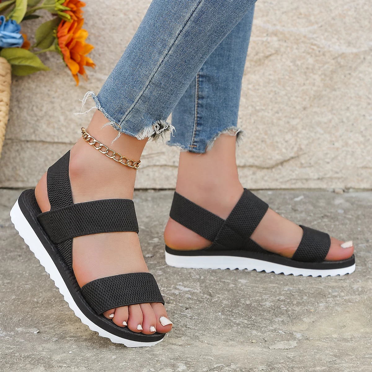 Women's trend anti-slip wear comfortable sole pure black flat sandals