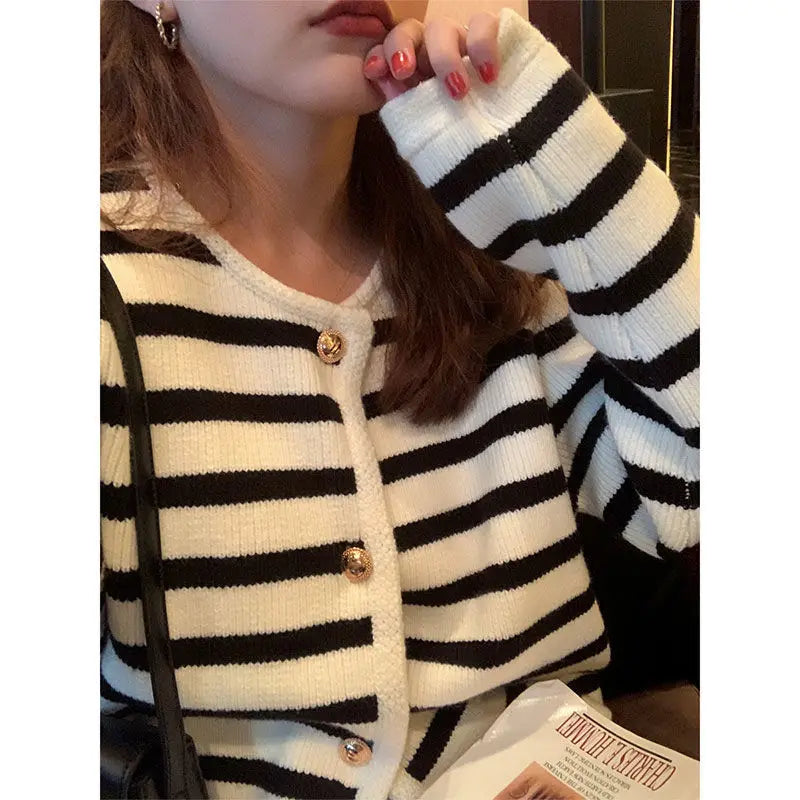 Women O-neck Stripe Knitted Cardigan Long Sleeve Sweater