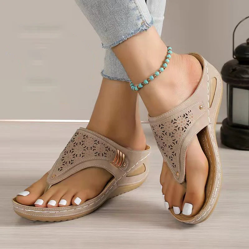 Clip-Toe Wedge Heel Sandals for Summer